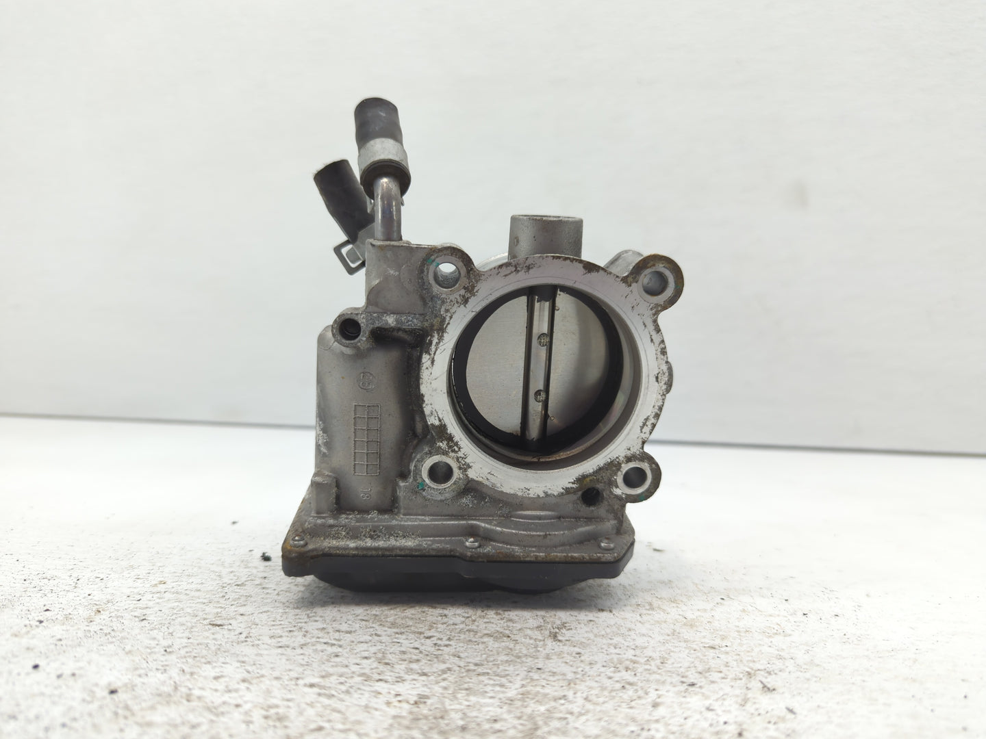 2011-2020 Hyundai Elantra Throttle Body P/N:35100-2E000 Fits Fits 2011 2012 2013 2014 2015 2016 2017 2018 2019 2020 2021 OEM