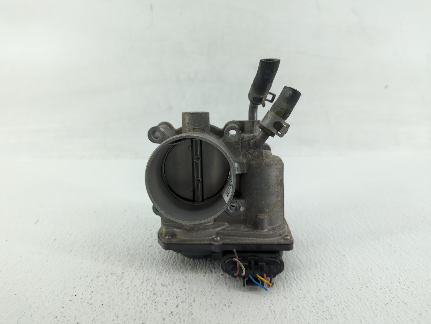 2011-2020 Hyundai Elantra Throttle Body P/N:35100-2E000 Fits Fits 2011 2012 2013 2014 2015 2016 2017 2018 2019 2020 2021 OEM