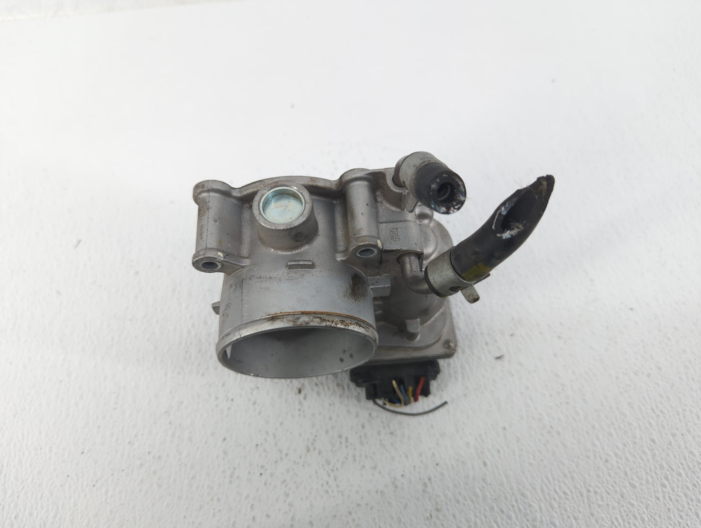 2011-2020 Hyundai Elantra Throttle Body P/N:35100-2E000 Fits Fits 2011 2012 2013 2014 2015 2016 2017 2018 2019 2020 2021 OEM