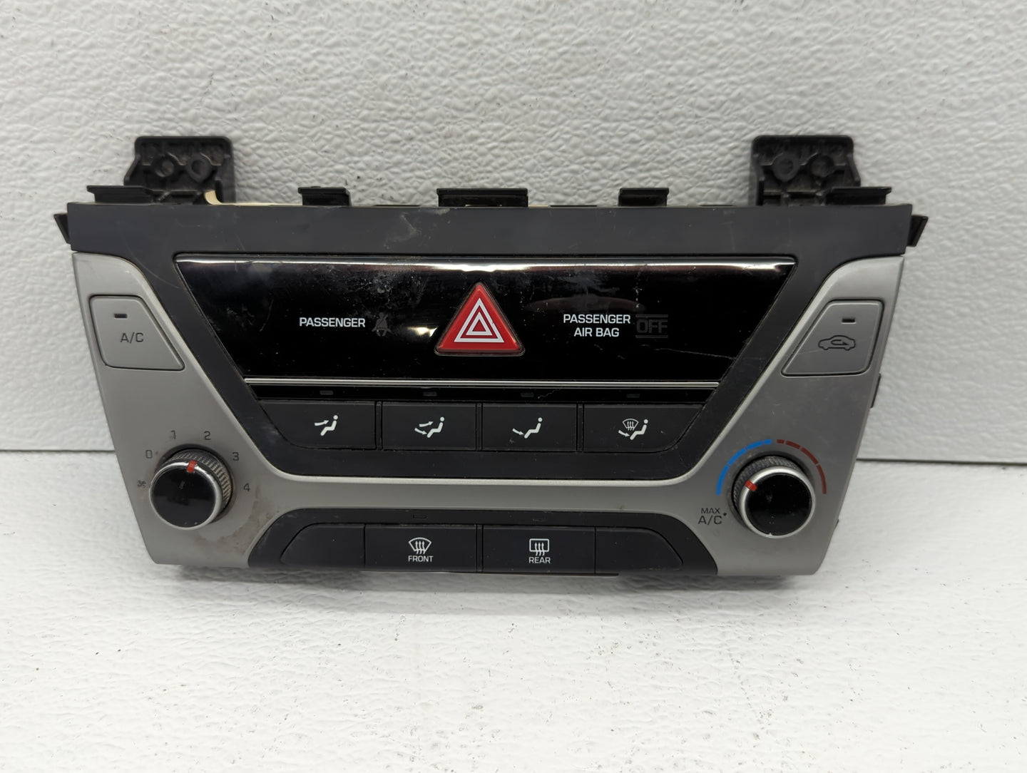 2017-2018 Hyundai Elantra Climate Control Module Temperature AC/Heater Replacement P/N:97250-F20614X Fits Fits 2017 2018 OEM