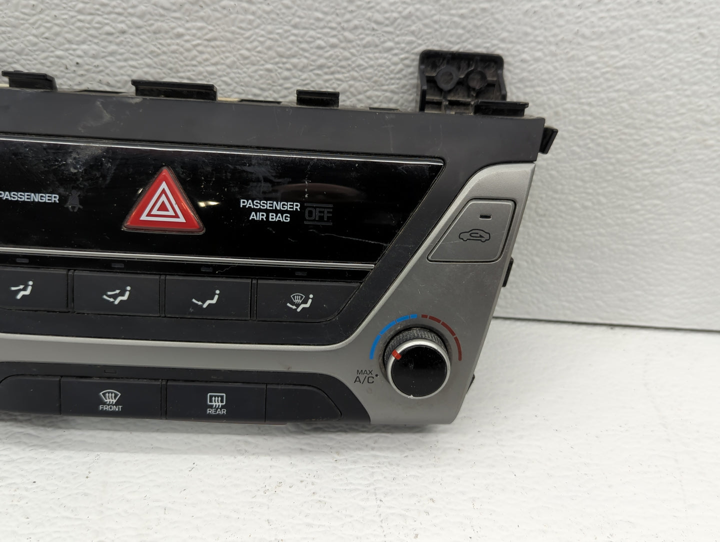 2017-2018 Hyundai Elantra Climate Control Module Temperature AC/Heater Replacement P/N:97250-F20614X Fits Fits 2017 2018 OEM