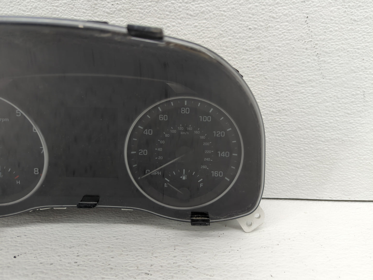 2017-2018 Hyundai Elantra Instrument Cluster Speedometer Gauges P/N:94001-F2060 Fits Fits 2017 2018 OEM Used Auto Parts - Oe