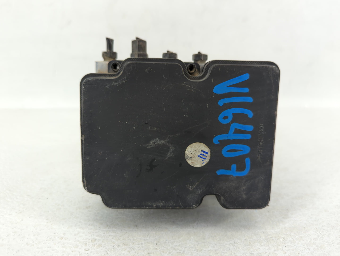 2017-2019 Hyundai Elantra ABS Pump Control Module Replacement P/N:58920-F2500 Fits Fits 2017 2018 2019 OEM Used Auto Parts -