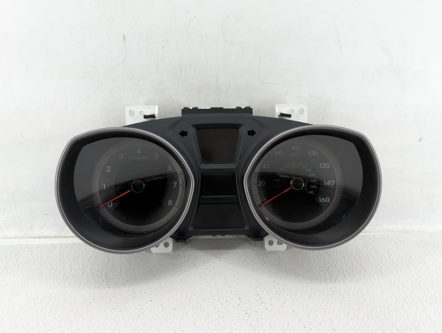 2016-2017 Hyundai Elantra Instrument Cluster Speedometer Gauges P/N:94004-A5610 Miles: Fits Fits 2016 2017 OEM Used Auto Par