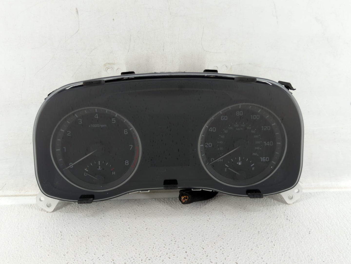 2017-2018 Hyundai Elantra Instrument Cluster Speedometer Gauges P/N:94011-F2061 94001-F3010 Fits Fits 2017 2018 OEM Used Aut