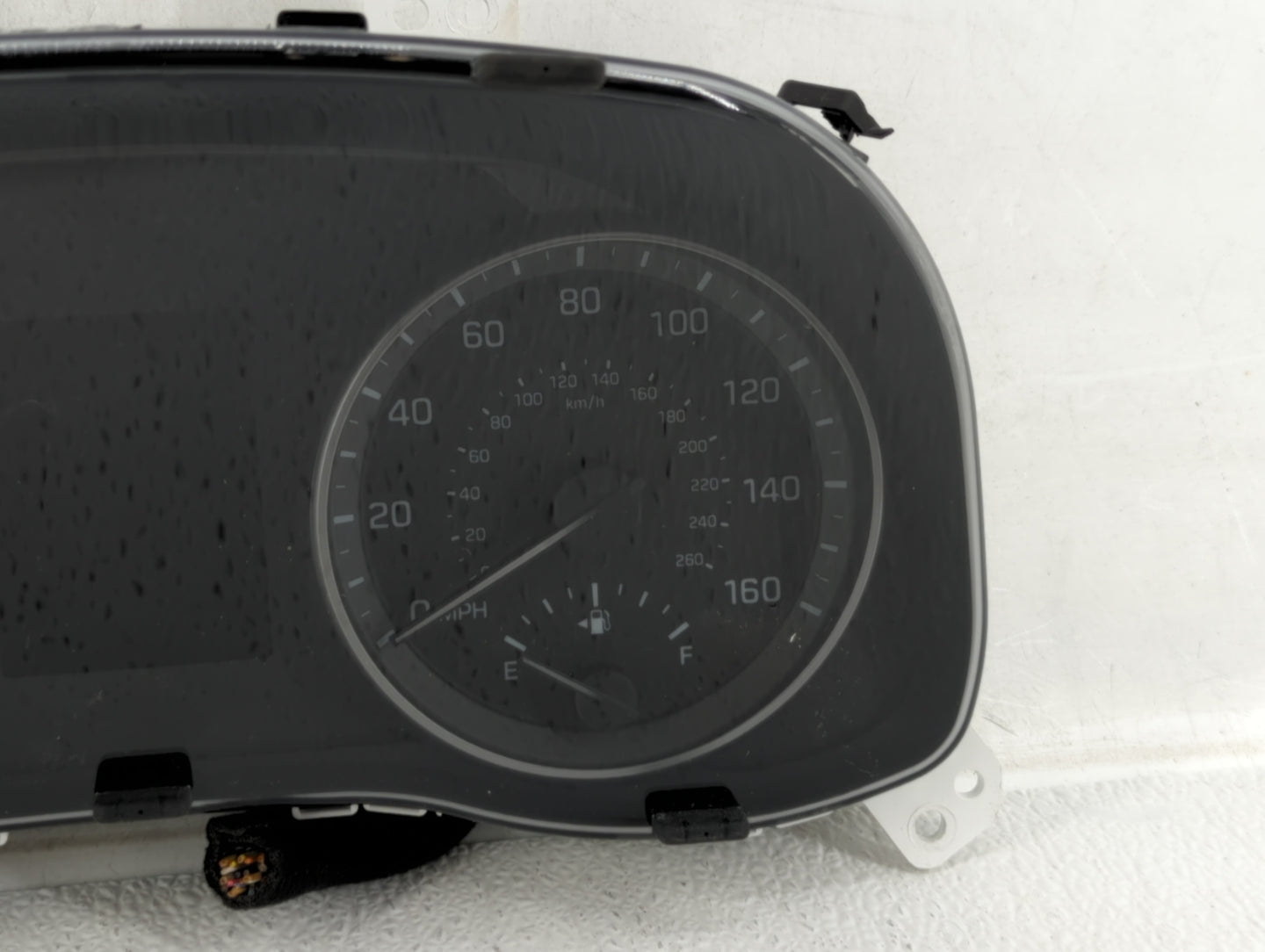 2017-2018 Hyundai Elantra Instrument Cluster Speedometer Gauges P/N:94011-F2061 94001-F3010 Fits Fits 2017 2018 OEM Used Aut