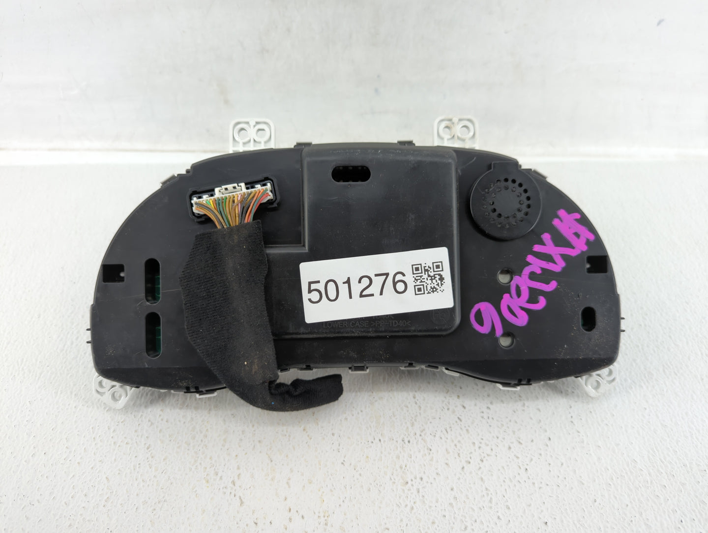 2017-2018 Hyundai Elantra Instrument Cluster Speedometer Gauges P/N:94011-F2061 94001-F3010 Fits Fits 2017 2018 OEM Used Aut