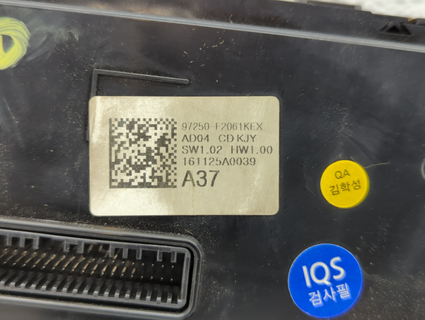 2017 Hyundai Elantra Climate Control Module Temperature AC/Heater Replacement P/N:97250-F2061KEX 97250-F20614X Fits OEM Used