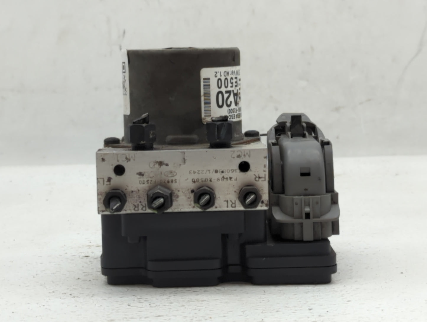 2017-2019 Hyundai Elantra ABS Pump Control Module Replacement P/N:58900-F2500 Fits Fits 2017 2018 2019 OEM Used Auto Parts -