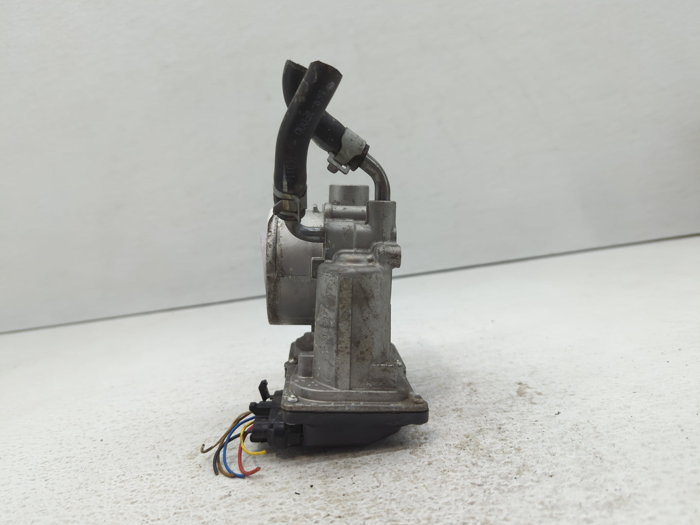 2011-2020 Hyundai Elantra Throttle Body P/N:35100-2E000 35100-2L000 Fits OEM Used Auto Parts - Oemusedautoparts1.com
