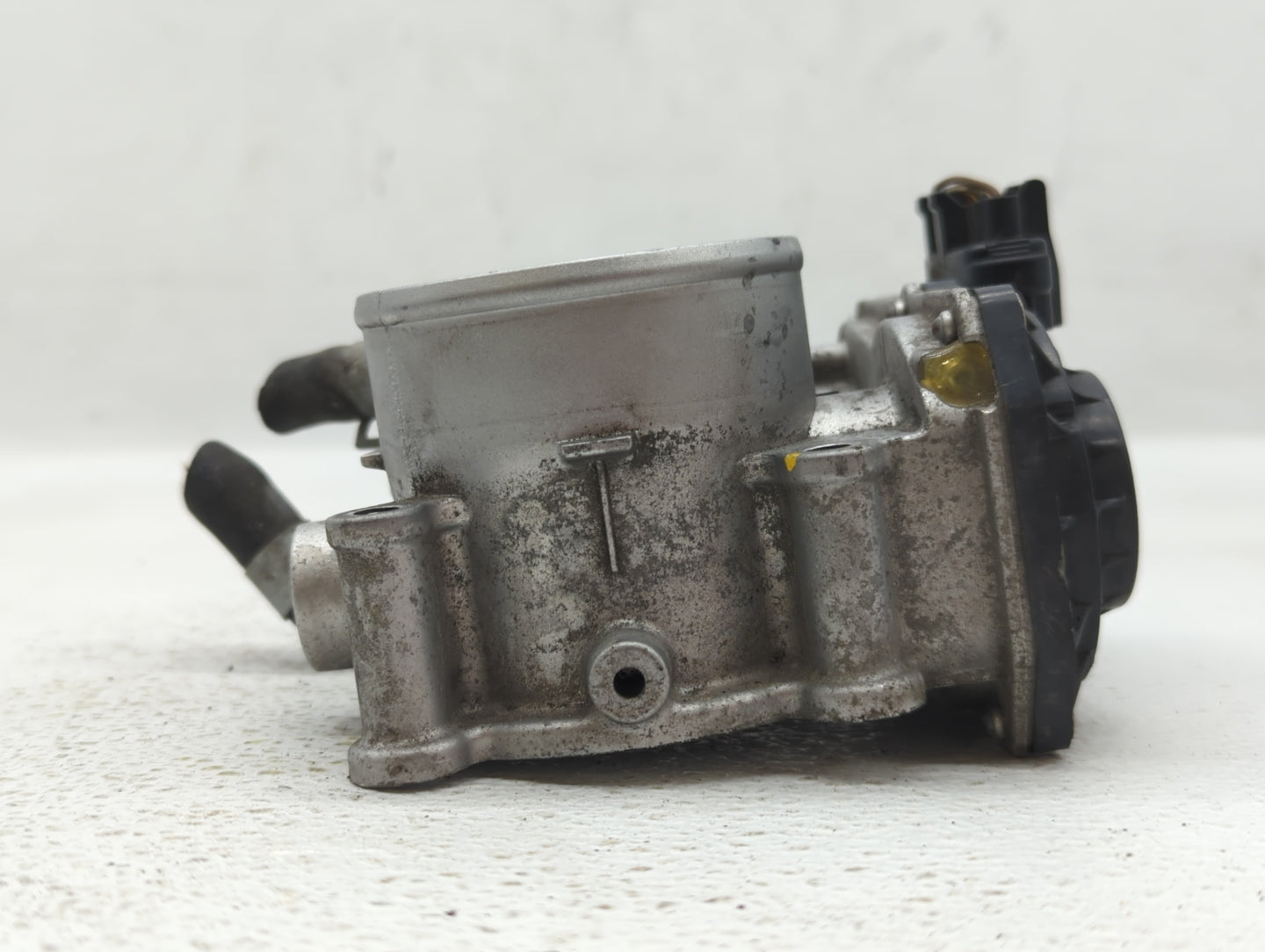 2011-2020 Hyundai Elantra Throttle Body P/N:35100-2E000 Fits Fits 2011 2012 2013 2014 2015 2016 2017 2018 2019 2020 2021 OEM