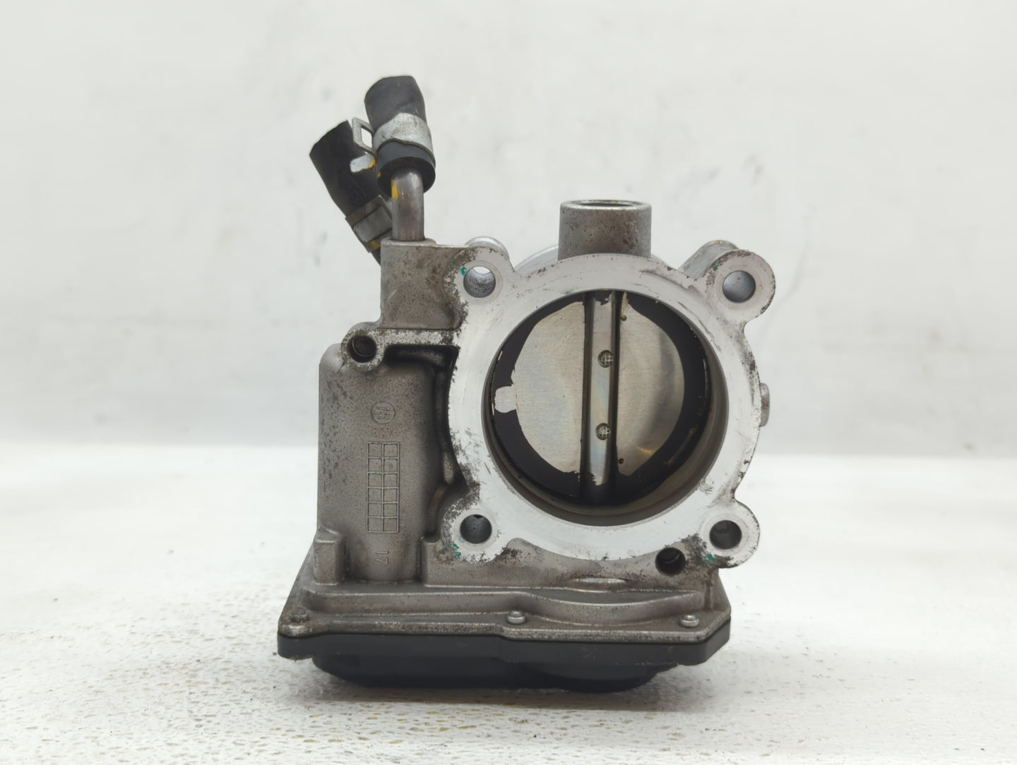 2011-2020 Hyundai Elantra Throttle Body P/N:35100-2E000 Fits Fits 2011 2012 2013 2014 2015 2016 2017 2018 2019 2020 2021 OEM