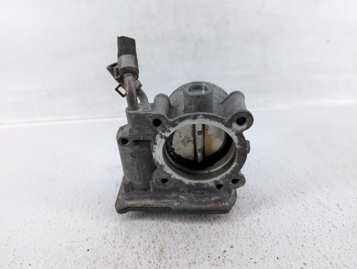 2011-2020 Hyundai Elantra Throttle Body P/N:35100-2E000 Fits Fits 2011 2012 2013 2014 2015 2016 2017 2018 2019 2020 2021 OEM