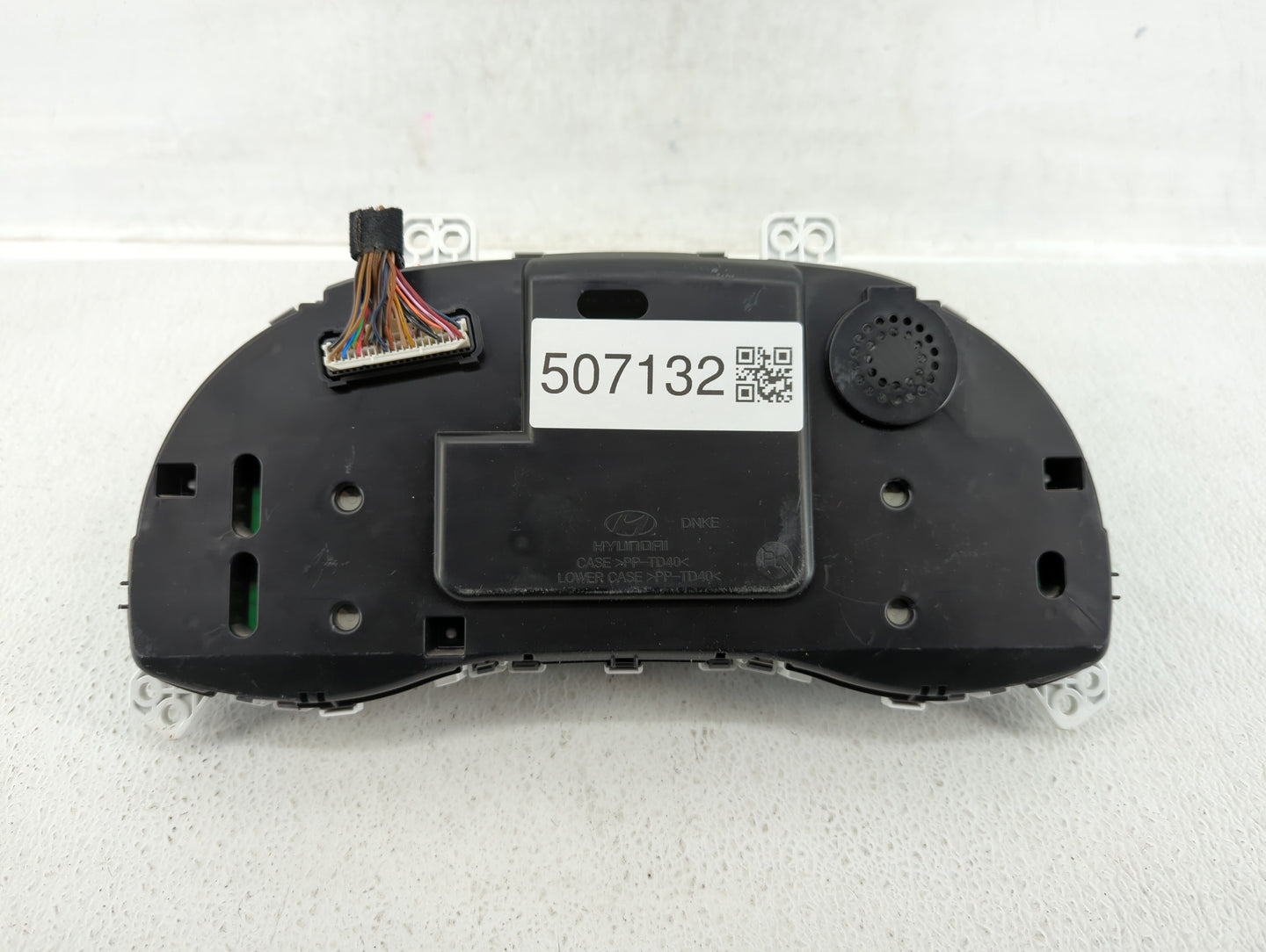 2017-2018 Hyundai Elantra Instrument Cluster Speedometer Gauges P/N:94001--F3010 94011-F3012 Fits Fits 2017 2018 OEM Used Au