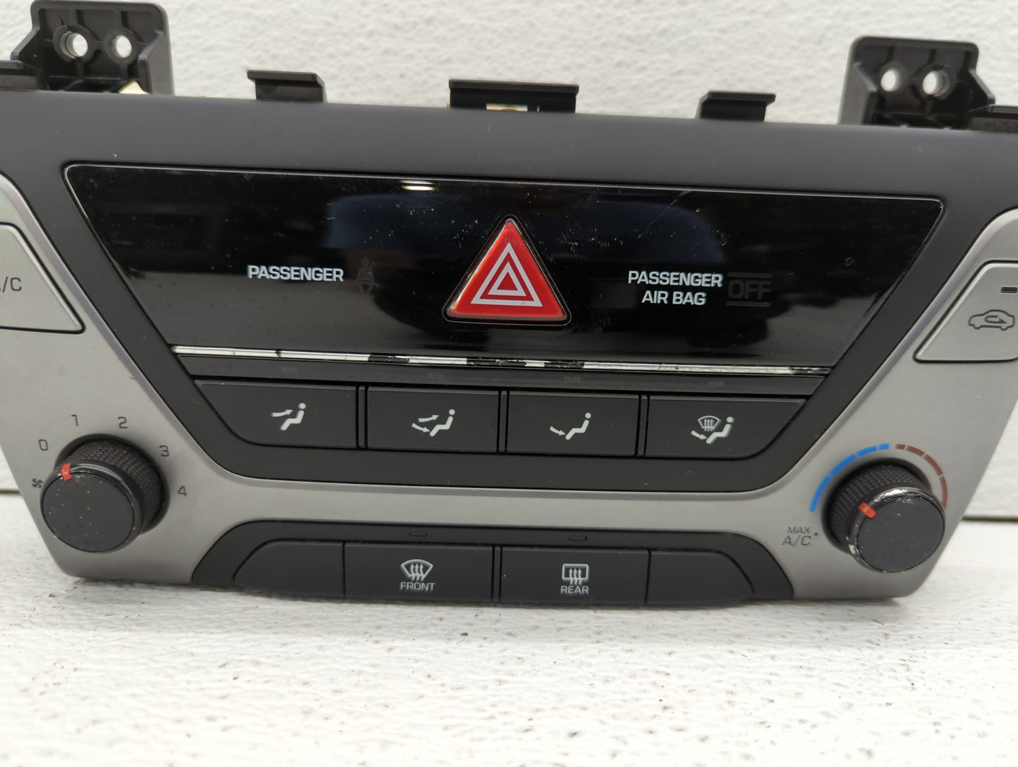 2017-2018 Hyundai Elantra Climate Control Module Temperature AC/Heater Replacement P/N:97250-F20614X Fits Fits 2017 2018 OEM