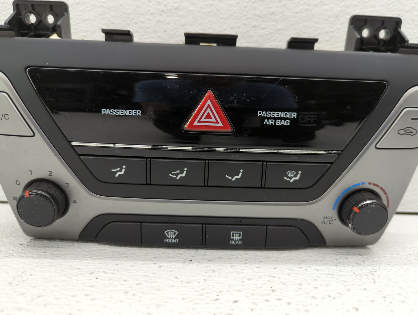 2017-2018 Hyundai Elantra Climate Control Module Temperature AC/Heater Replacement P/N:97250-F20614X Fits Fits 2017 2018 OEM
