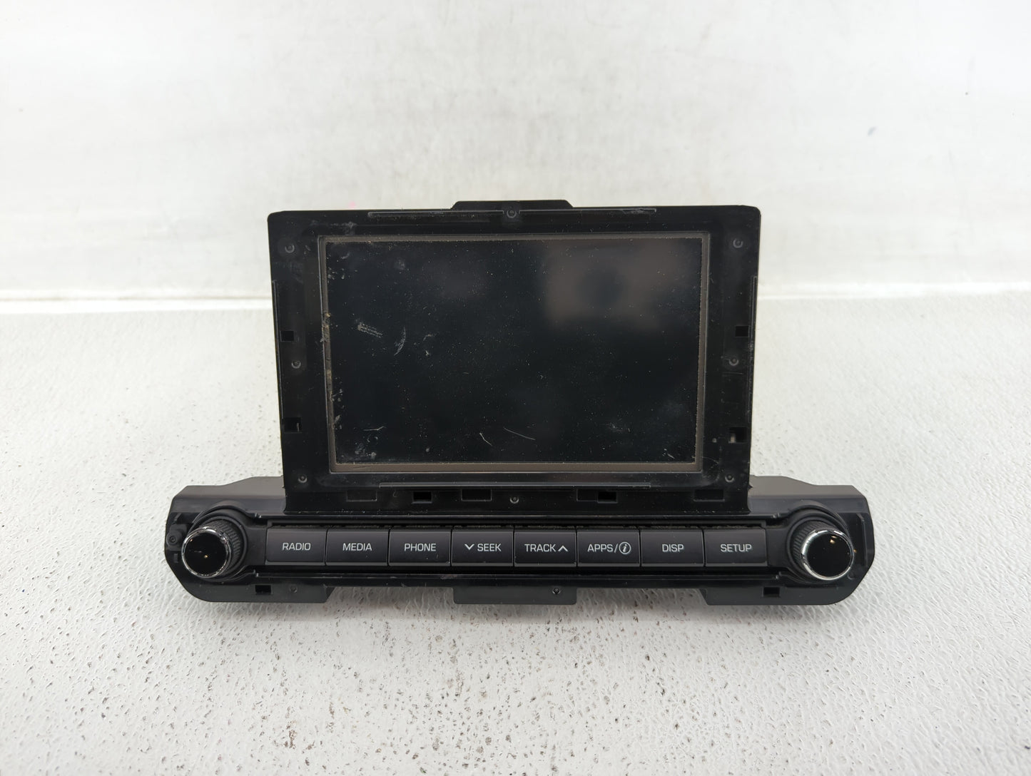 2017-2018 Hyundai Elantra Am Fm Cd Player Radio Receiver - Oemusedautoparts1.com