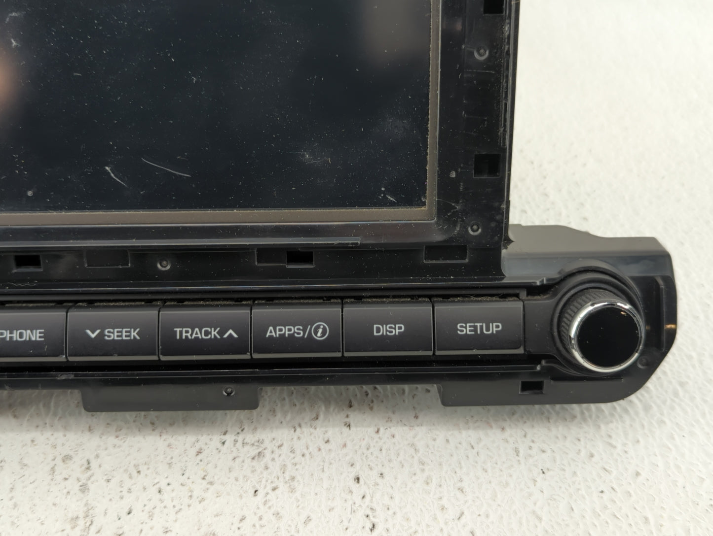 2017-2018 Hyundai Elantra Am Fm Cd Player Radio Receiver - Oemusedautoparts1.com