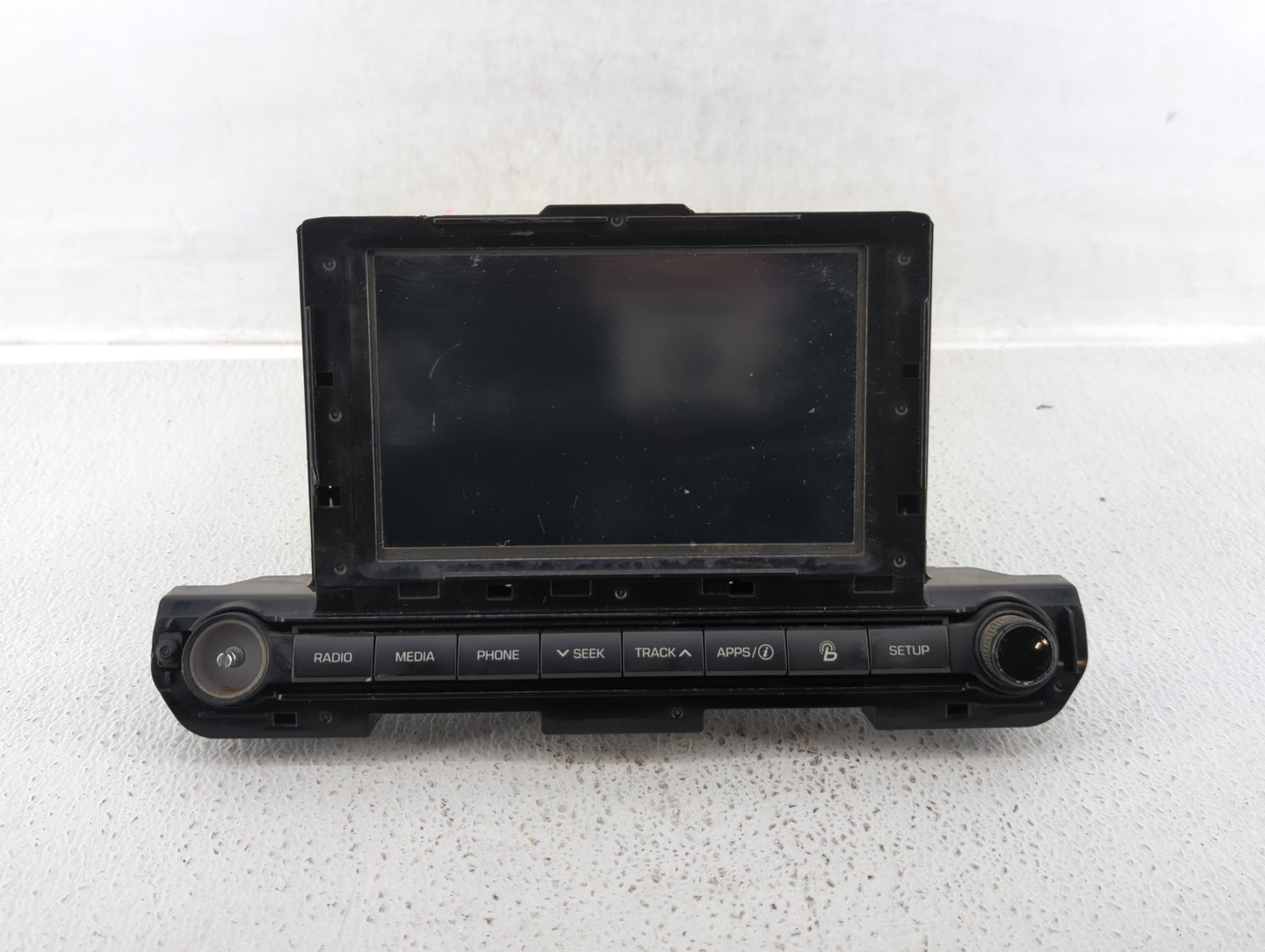 2017-2018 Hyundai Elantra Am Fm Cd Player Radio Receiver - Oemusedautoparts1.com