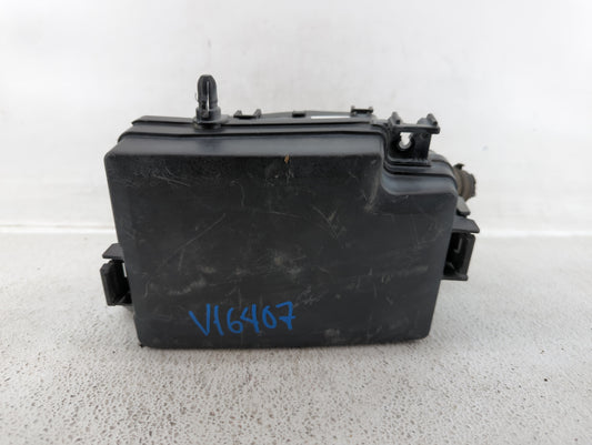 2017 Hyundai Elantra Fusebox Fuse Box Panel Relay Module P/N:91956-F2020 VS91200F3142AA, VS91200F3260AA, 1610250079 Fits OEM