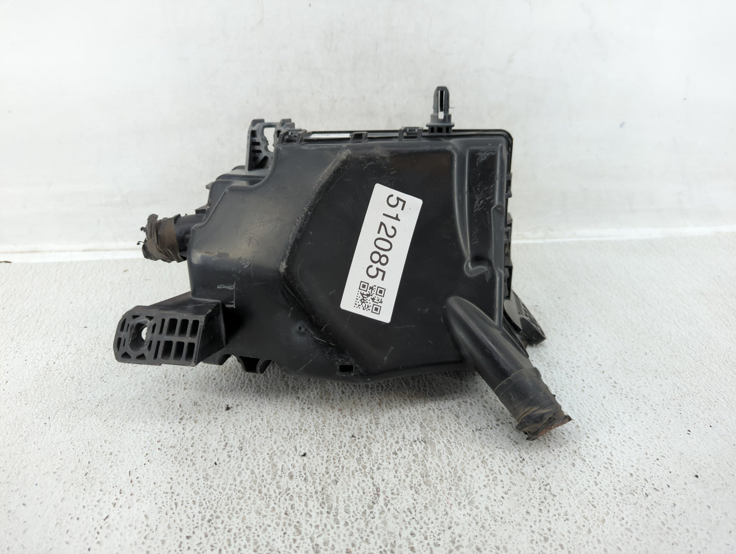 2017 Hyundai Elantra Fusebox Fuse Box Panel Relay Module P/N:91956-F2020 VS91200F3142AA, VS91200F3260AA, 1610250079 Fits OEM