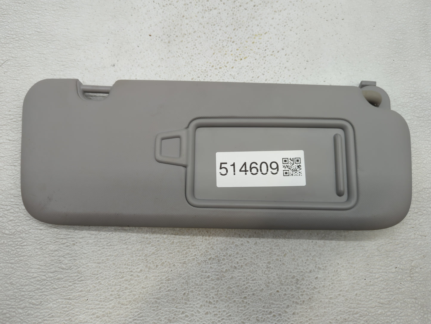 2017-2020 Hyundai Elantra Sun Visor Shade Replacement Passenger Right Mirror Fits Fits 2017 2018 2019 2020 OEM Used Auto Par