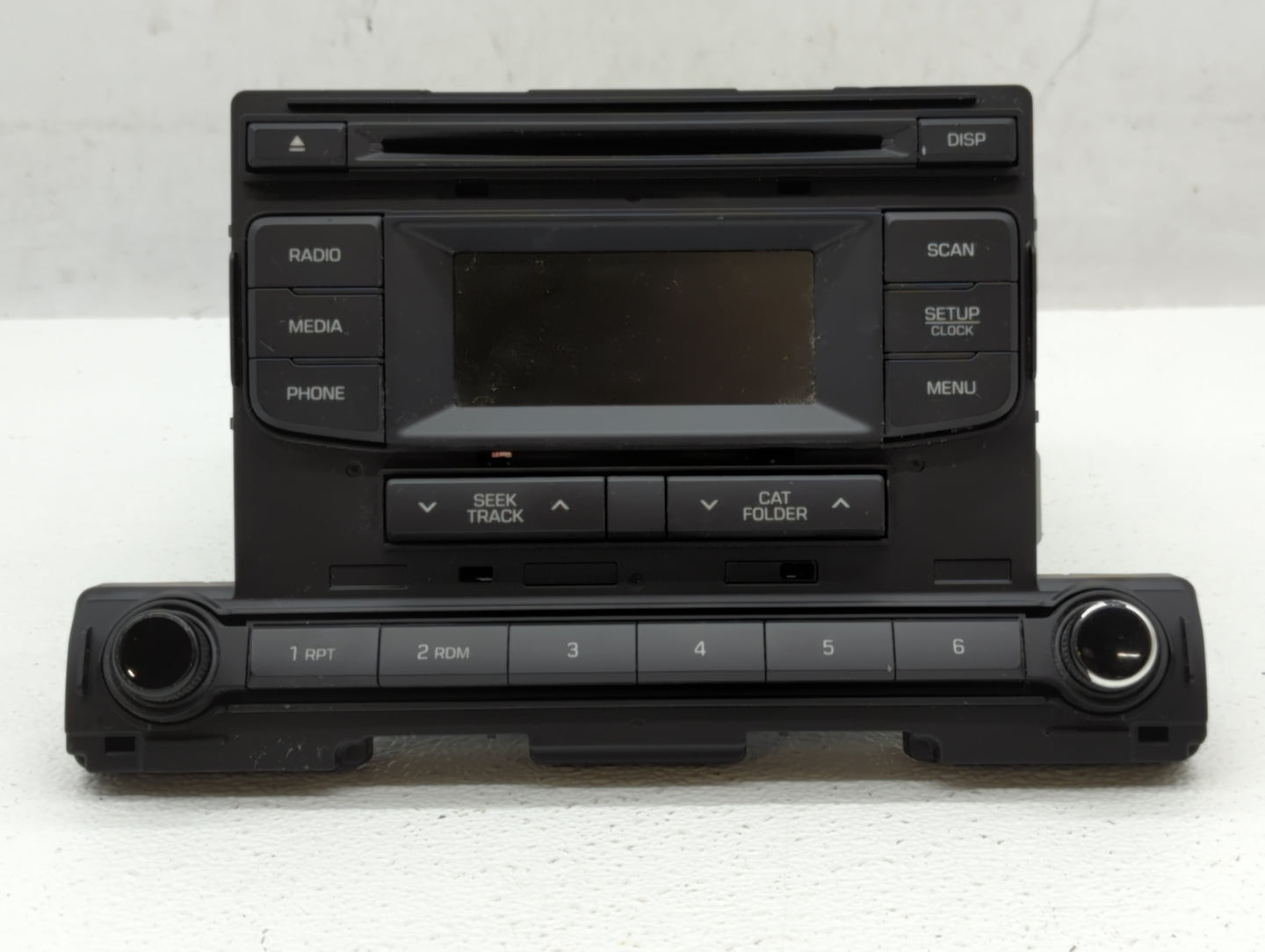 2017-2018 Hyundai Elantra Radio AM FM Cd Player Receiver Replacement P/N:96170-F2100UAT 96170F2270UAT Fits Fits 2017 2018 OE
