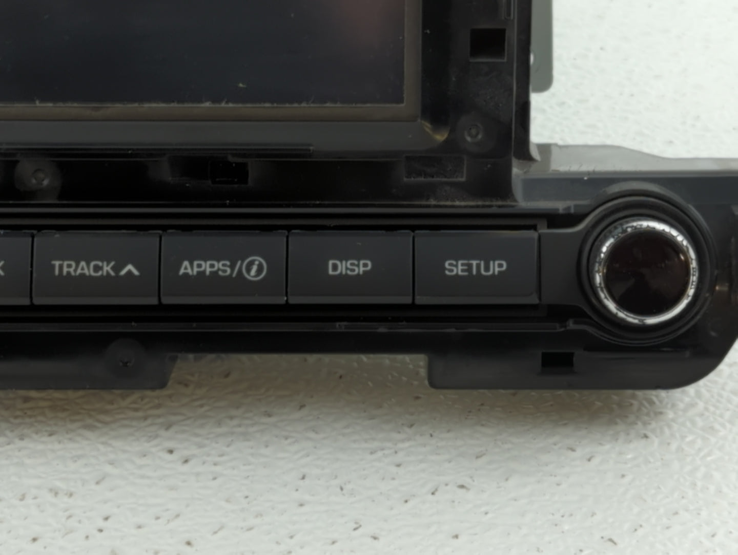 2017-2018 Hyundai Elantra Am Fm Cd Player Radio Receiver - Oemusedautoparts1.com