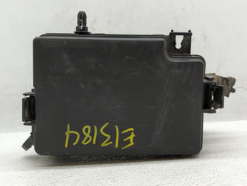 2017 Hyundai Elantra Fusebox Fuse Box Panel Relay Module P/N:VS91200F3261AA Fits OEM Used Auto Parts - Oemusedautoparts1.com