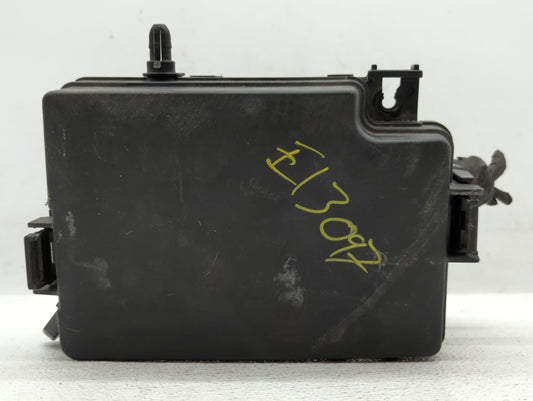 2017 Hyundai Elantra Fusebox Fuse Box Panel Relay Module P/N:91203F2260 1512120545, 91203F2050B Fits OEM Used Auto Parts - O