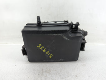 compare product 2017 Hyundai Elantra Fusebox Fuse Box Panel Relay Module P/N:91203F2260 1512120545, 91203F2050B Fits OEM Used Auto Parts