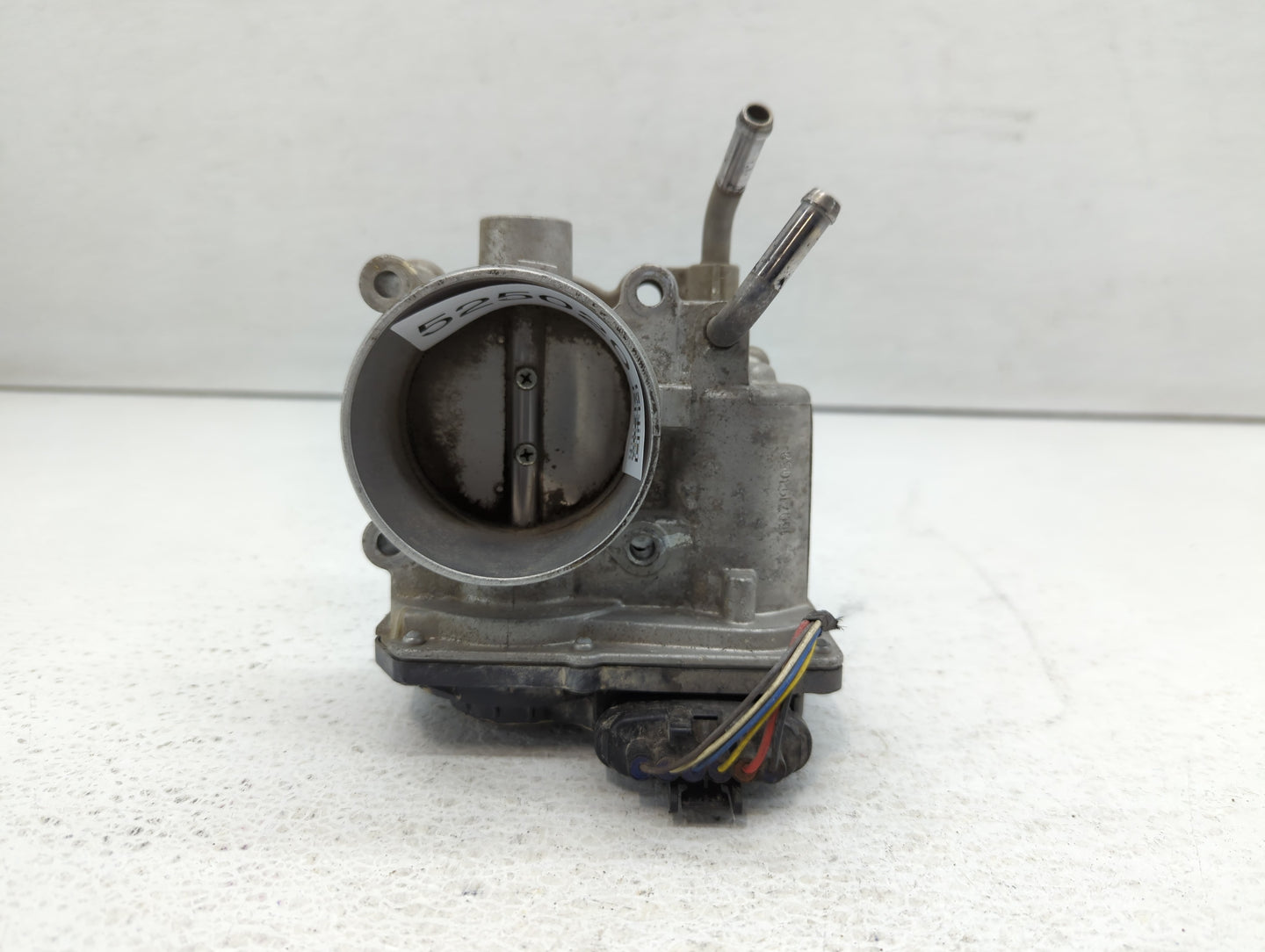 2011-2020 Hyundai Elantra Throttle Body P/N:35100-2E000 Fits Fits 2011 2012 2013 2014 2015 2016 2017 2018 2019 2020 2021 OEM