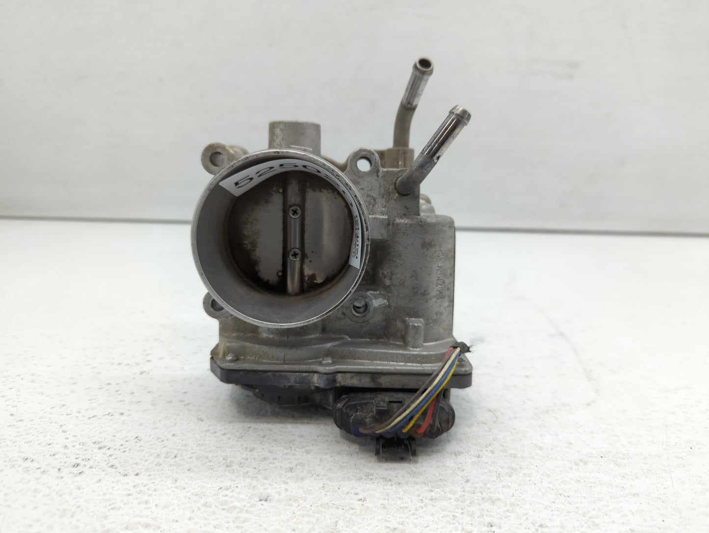 2011-2020 Hyundai Elantra Throttle Body P/N:35100-2E000 Fits Fits 2011 2012 2013 2014 2015 2016 2017 2018 2019 2020 2021 OEM
