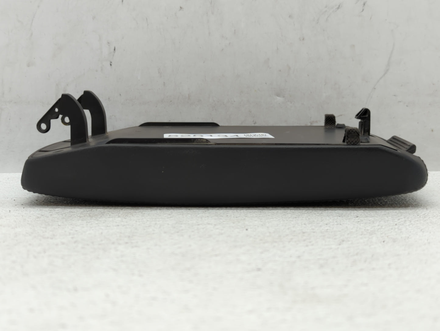 Hyundai Elantra Center Console Armrest Cover Lid - Oemusedautoparts1.com