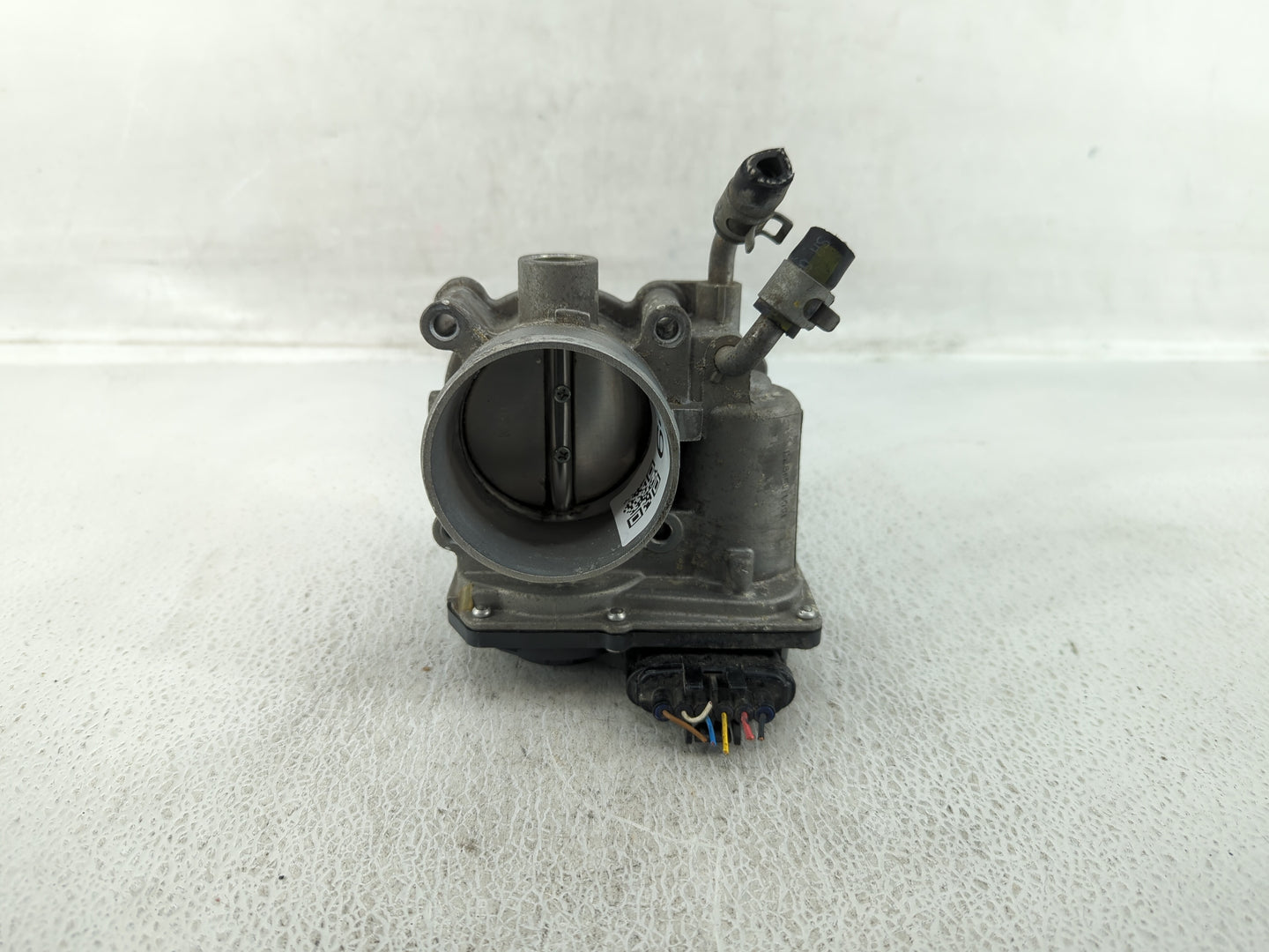 2011-2020 Hyundai Elantra Throttle Body P/N:35100-2E000 Fits Fits 2011 2012 2013 2014 2015 2016 2017 2018 2019 2020 2021 OEM