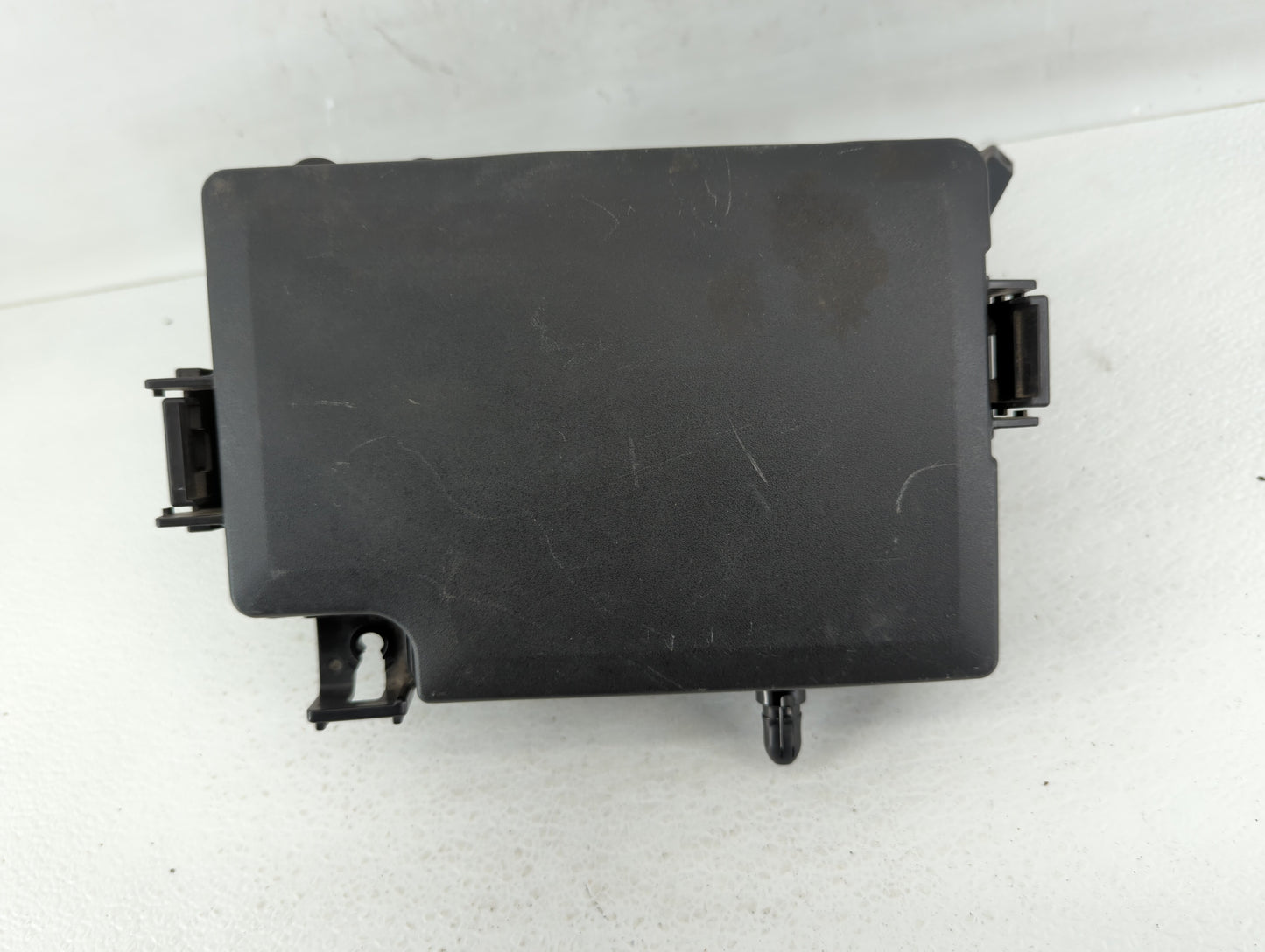 2017 Hyundai Elantra Fusebox Fuse Box Panel Relay Module P/N:91203F2260 91203F2050B Fits OEM Used Auto Parts - Oemusedautopa
