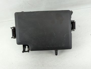 2017 Hyundai Elantra Fusebox Fuse Box Panel Relay Module P/N:91203F2260 91203F2050B Fits OEM Used Auto Parts - Oemusedautopa