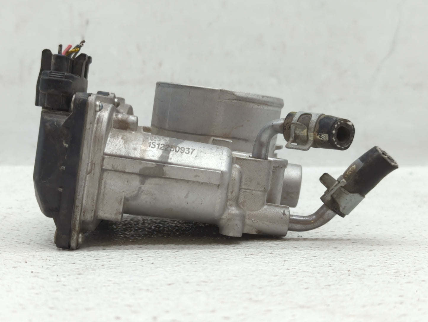 2011-2020 Hyundai Elantra Throttle Body P/N:35100-2E000 Fits Fits 2011 2012 2013 2014 2015 2016 2017 2018 2019 2020 2021 OEM