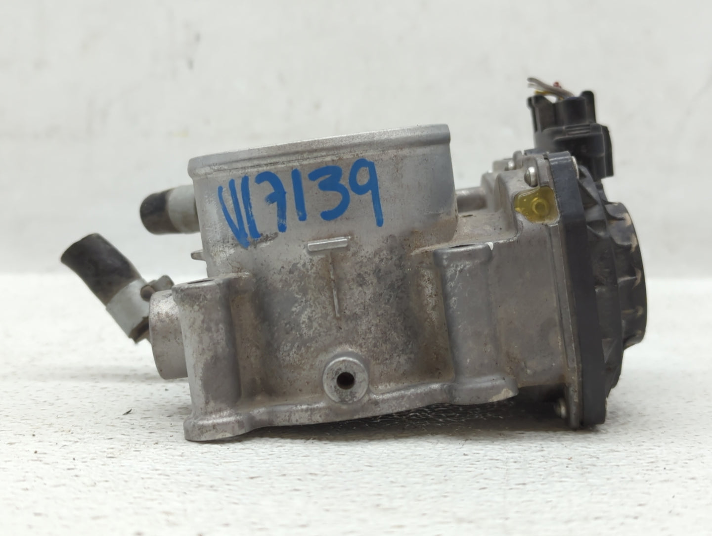 2011-2020 Hyundai Elantra Throttle Body P/N:35100-2E000 Fits Fits 2011 2012 2013 2014 2015 2016 2017 2018 2019 2020 2021 OEM