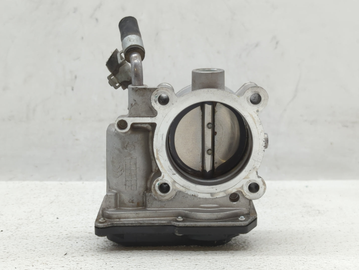 2011-2020 Hyundai Elantra Throttle Body P/N:35100-2E000 Fits Fits 2011 2012 2013 2014 2015 2016 2017 2018 2019 2020 2021 OEM