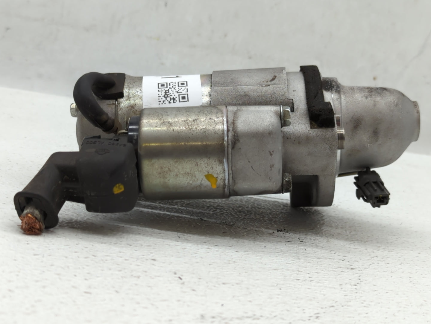 2016-2018 Hyundai Elantra Car Starter Motor Solenoid OEM P/N:23300 EY00E Fits Fits 2016 2017 2018 OEM Used Auto Parts - Oemu