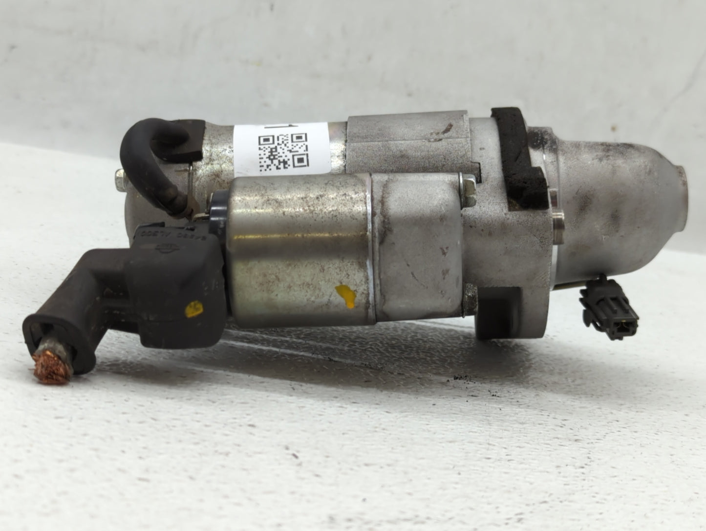 2016-2018 Hyundai Elantra Car Starter Motor Solenoid OEM P/N:23300 EY00E Fits Fits 2016 2017 2018 OEM Used Auto Parts - Oemu