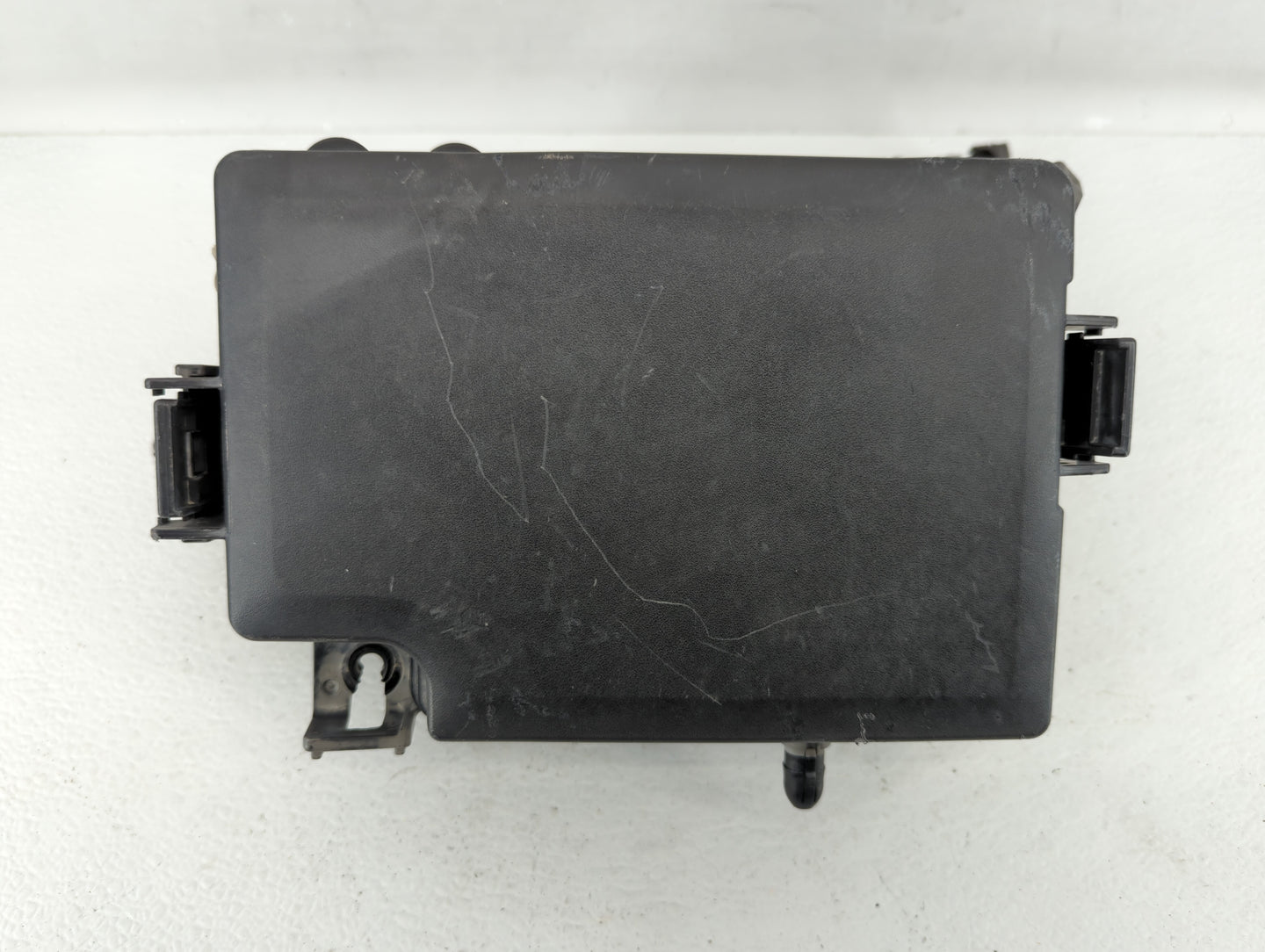 2017 Hyundai Elantra Fusebox Fuse Box Panel Relay Module P/N:91956-F2021 91956-F2020 Fits OEM Used Auto Parts - Oemusedautop