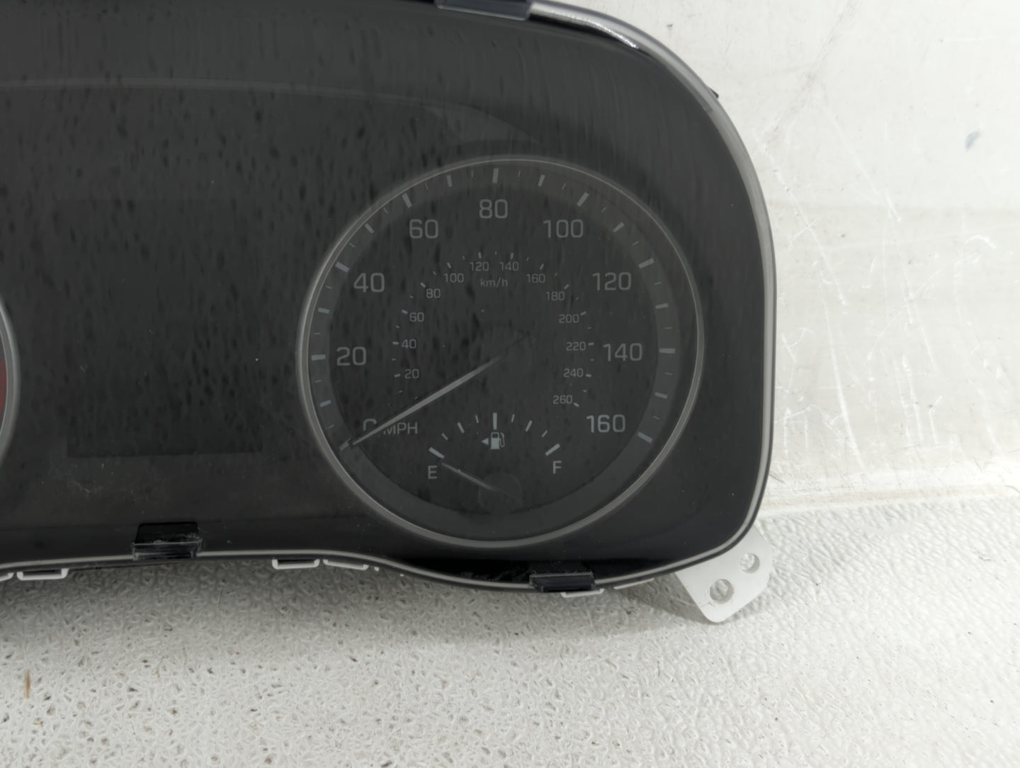 2017-2018 Hyundai Elantra Instrument Cluster Speedometer Gauges P/N:94011-F3010 Fits Fits 2017 2018 OEM Used Auto Parts - Oe