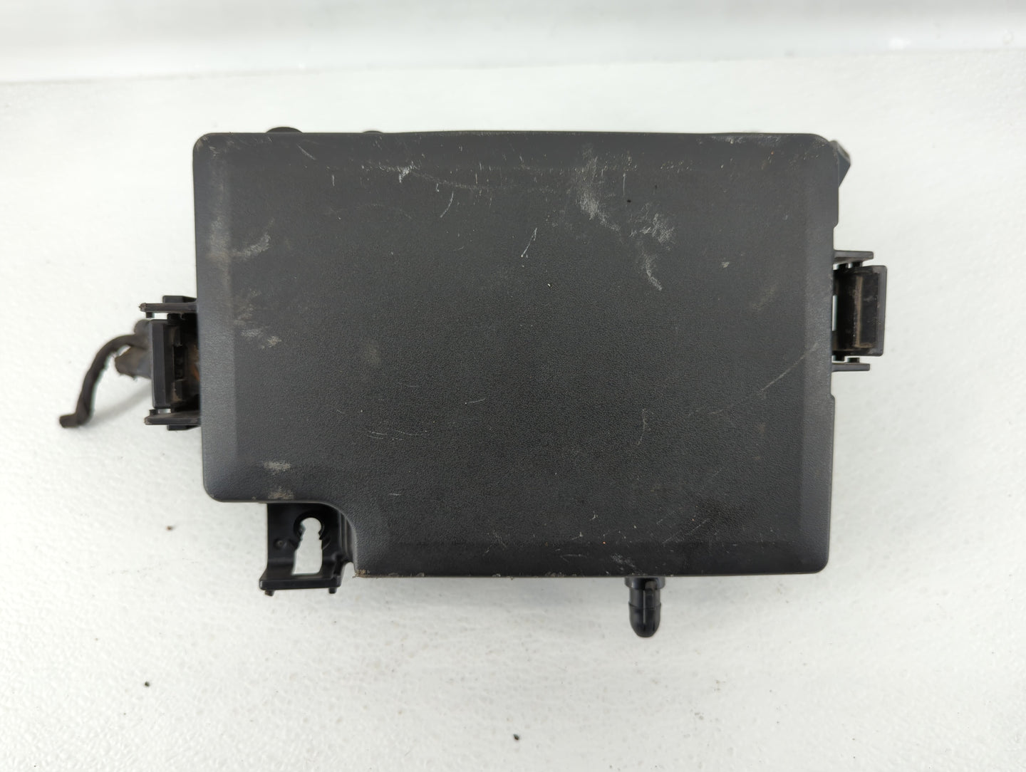 2017 Hyundai Elantra Fusebox Fuse Box Panel Relay Module P/N:91956-F2020 91203-F2200 Fits OEM Used Auto Parts - Oemusedautop