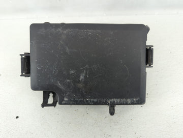 2017 Hyundai Elantra Fusebox Fuse Box Panel Relay Module P/N:91956-F2020 91956-F2021, 91200F3261AA Fits OEM Used Auto Parts 