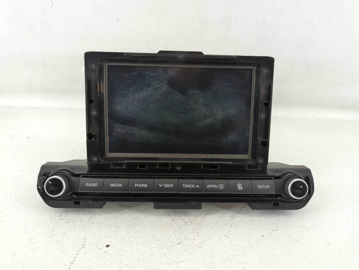 2017-2018 Hyundai Elantra Am Fm Cd Player Radio Receiver 548966 - Oemusedautoparts1.com
