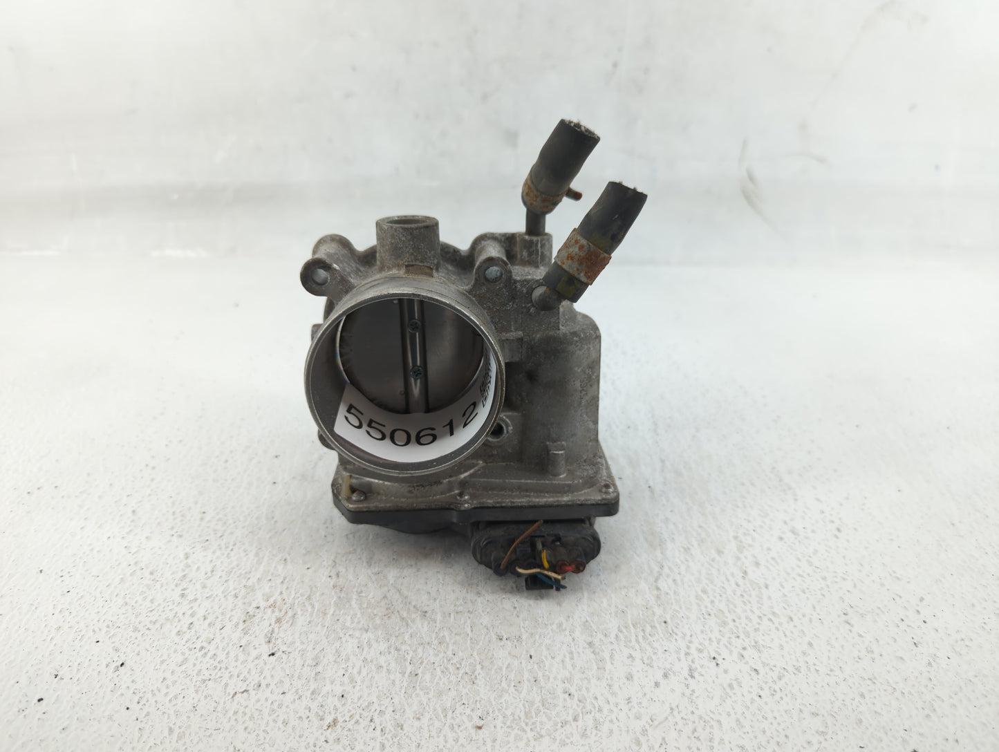 2011-2020 Hyundai Elantra Throttle Body P/N:35100-2E000 Fits Fits 2011 2012 2013 2014 2015 2016 2017 2018 2019 2020 2021 OEM