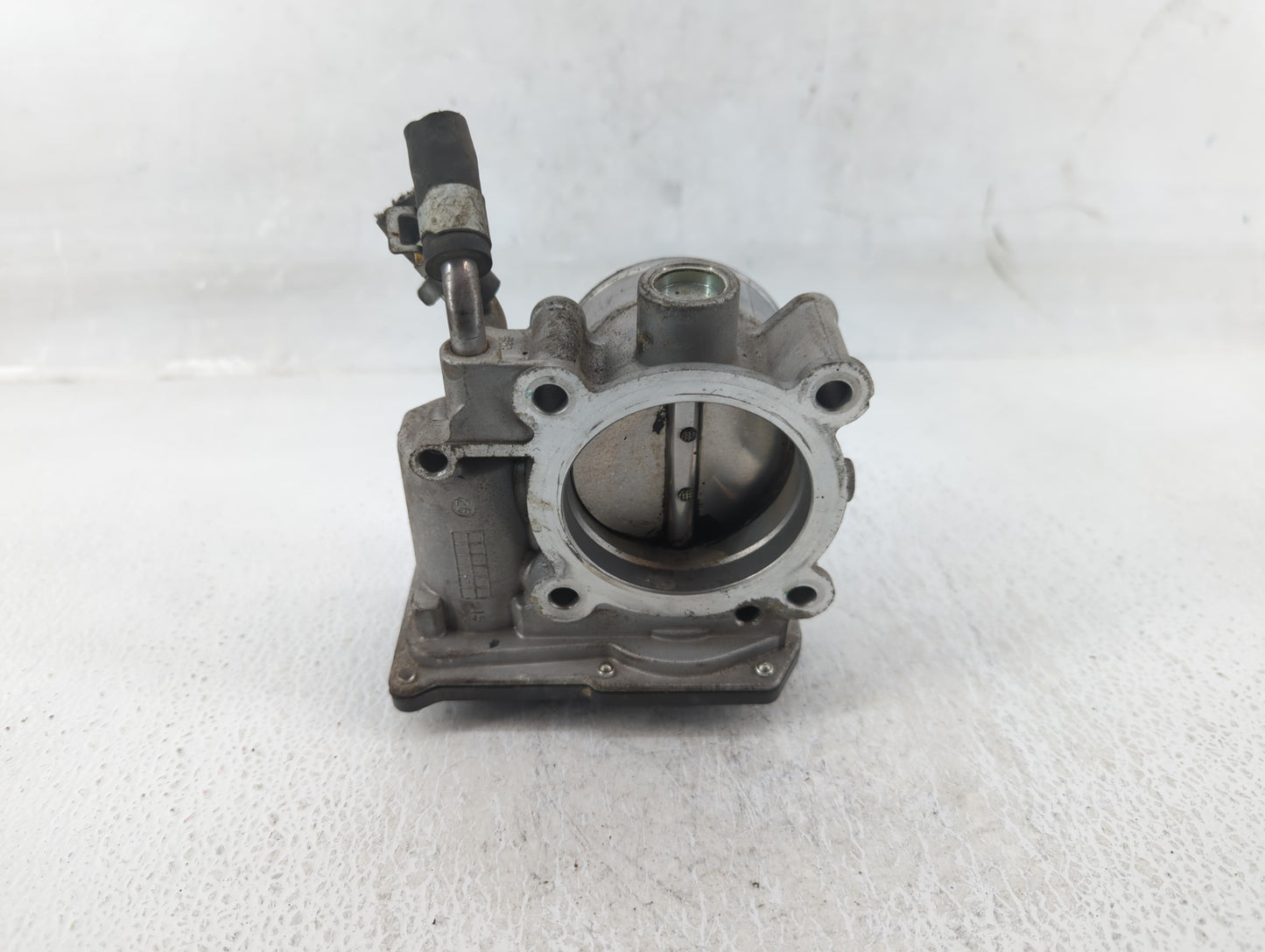 2011-2020 Hyundai Elantra Throttle Body P/N:35100-2E000 Fits Fits 2011 2012 2013 2014 2015 2016 2017 2018 2019 2020 2021 OEM