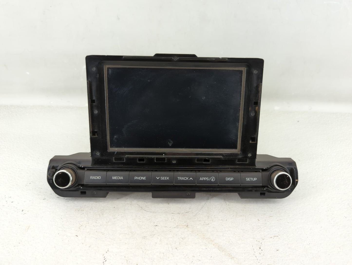 2017-2018 Hyundai Elantra Am Fm Cd Player Radio Receiver - Oemusedautoparts1.com